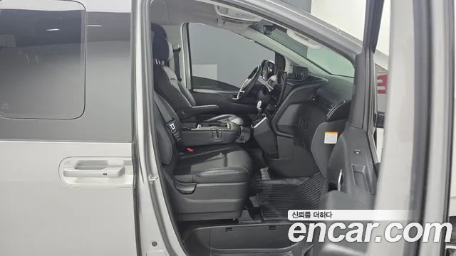 Hyundai Staria — Фото автомобиля 17