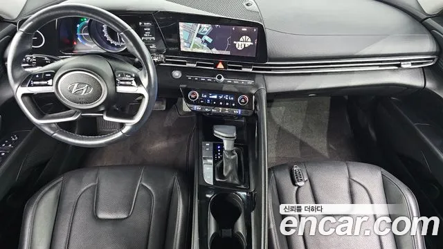 Hyundai Avante CN7 — Фото автомобиля 10