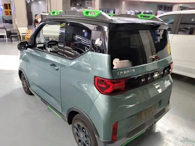 Wuling Hongguang Mini EV — Фото автомобиля 4