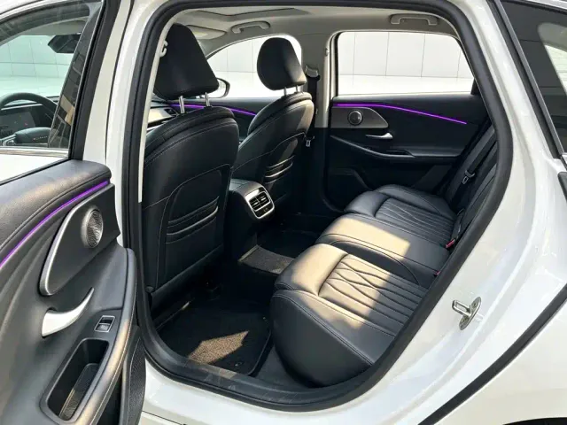Chery Arrizo 8 — Фото автомобиля 7