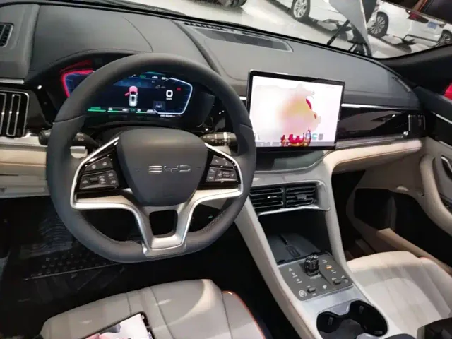 BYD Song PLUS — Фото автомобиля 9