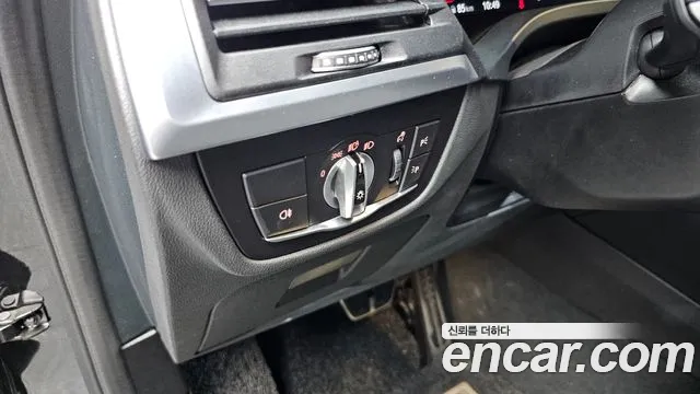 BMW X4 xDrive 20d M Sport Pro — Фото автомобиля 18