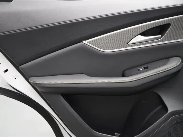 Forthing T5 Evo — Фото автомобиля 15