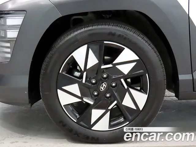 Hyundai Kona SX2 — Фото автомобиля 20