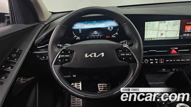 Kia Niro The All New Niro Signature — Фото автомобиля 13