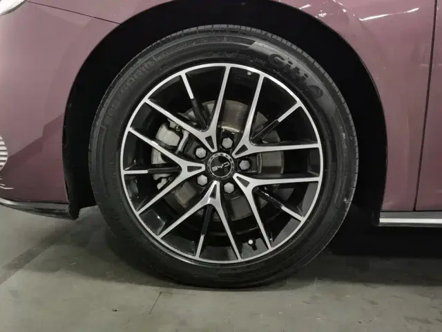 BYD Seal 07 DM-i — Фото автомобиля 17