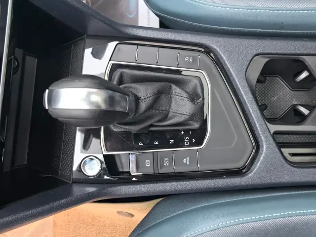 Volkswagen Tharu — Фото автомобиля 18