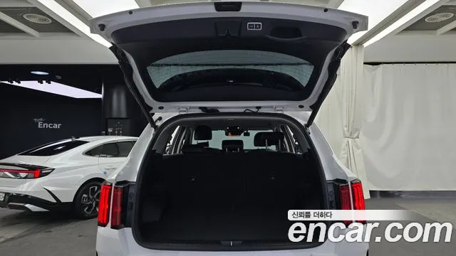 Kia Sorento Sorento 4-е поколение Бензин 2.5T 2WD — Фото автомобиля 20