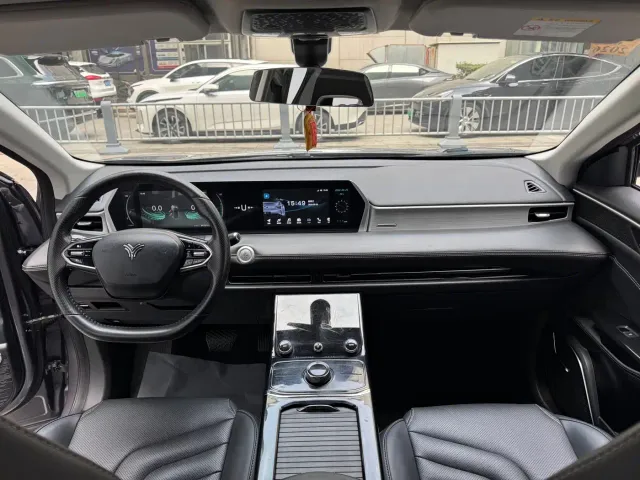 Nezha Auto Neta U 2022 Pro 400 Smooth Edition — Фото автомобиля 13