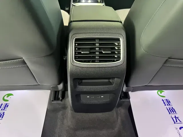 Volkswagen ID.4 Crozz — Фото автомобиля 8