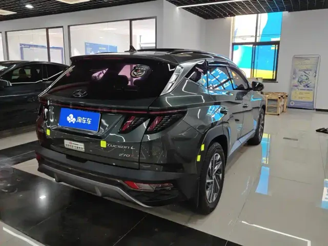 Hyundai Tucson — Фото автомобиля 3