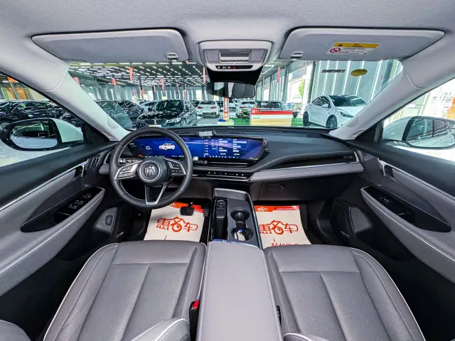 Buick E5 — Фото автомобиля 10