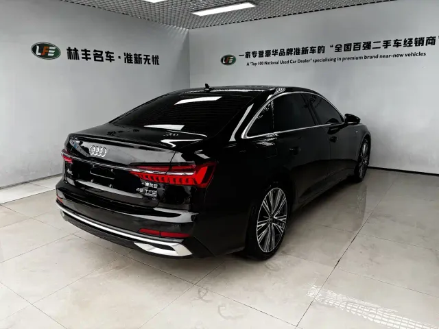 Audi A6L — Фото автомобиля 4