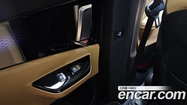 Kia Canival Carnival 4 поколение Дизель 9 мест Signature — Фото автомобиля 30