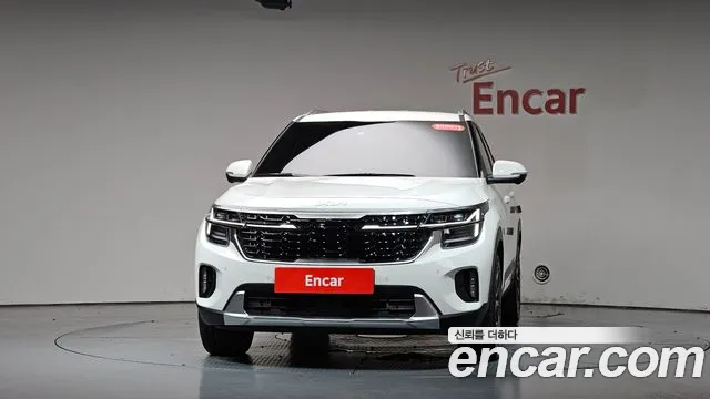 Kia Seltos Бензин 1.6 турбо 2WD — Фото автомобиля 3