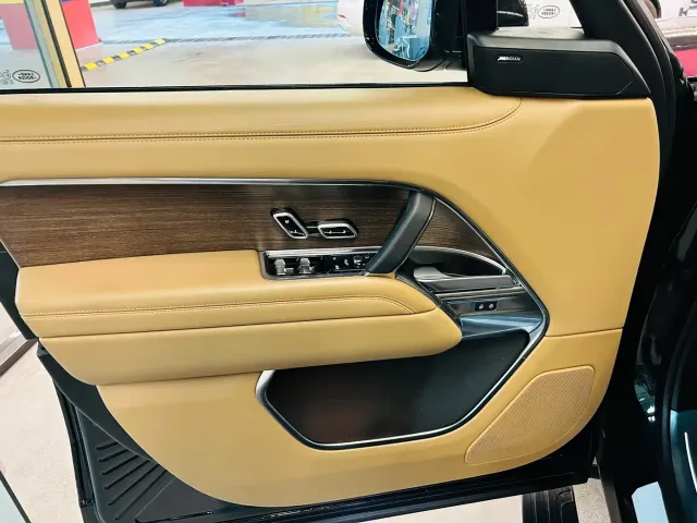 Land Rover Range Rover — Фото автомобиля 6