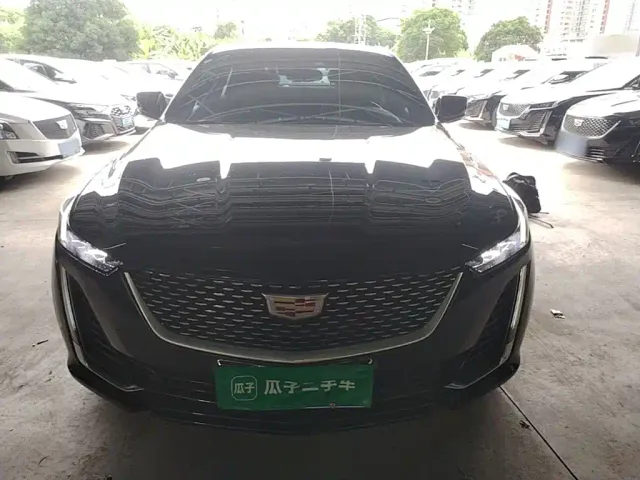 Cadillac CT5 — Фото автомобиля 2