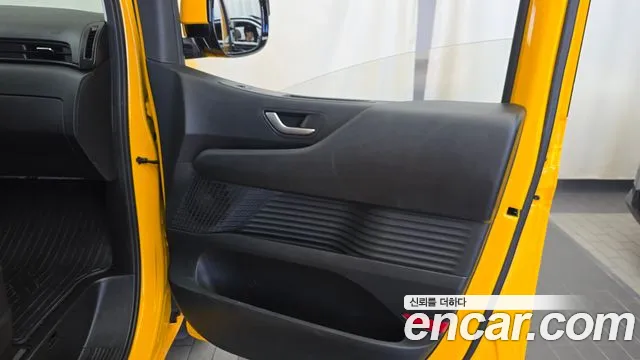 Hyundai Staria Staria — Фото автомобиля 25