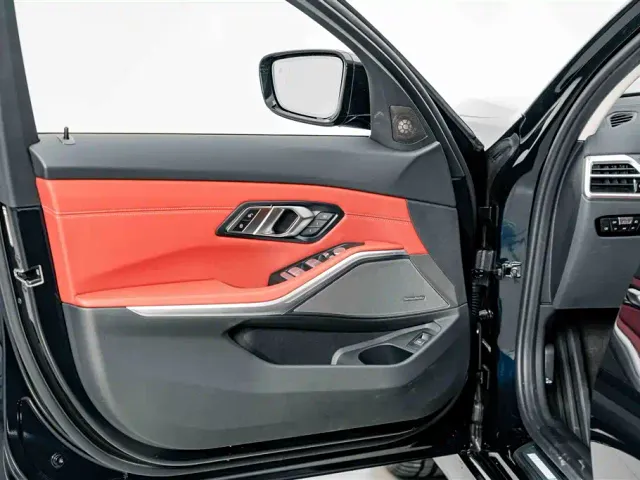 BMW 3 Series — Фото автомобиля 17