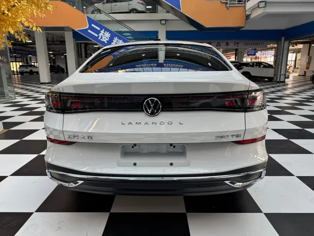 Volkswagen Lamando — Фото автомобиля 9
