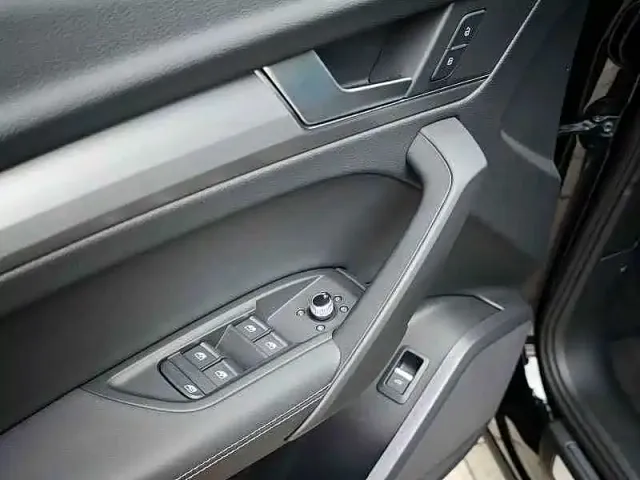 Audi Q5L — Фото автомобиля 13