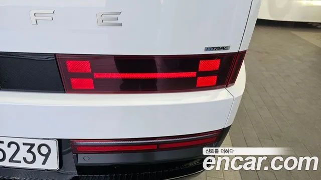 Hyundai Santafe — Фото автомобиля 16