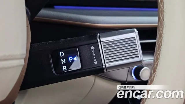Hyundai Grandeur GN7 — Фото автомобиля 12