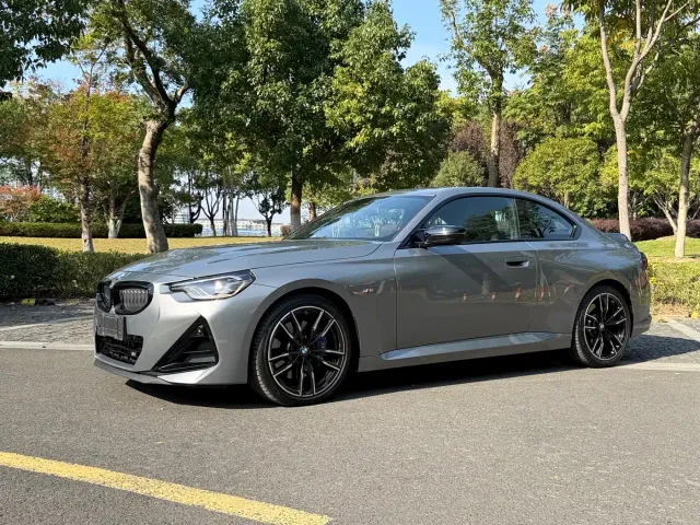 Фотография автомобиля — BMW M240i