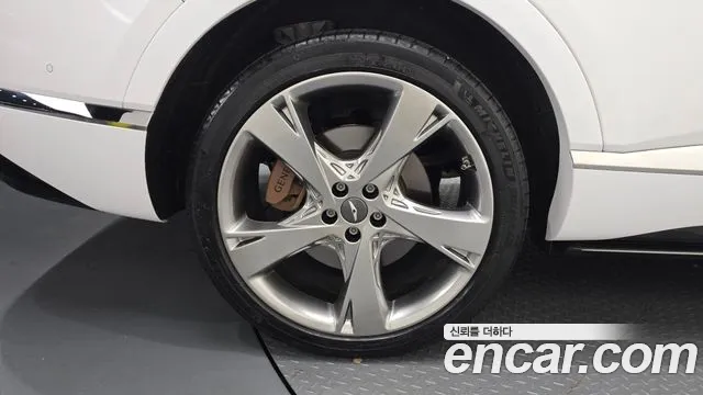 Genesis GV80 — Фото автомобиля 4