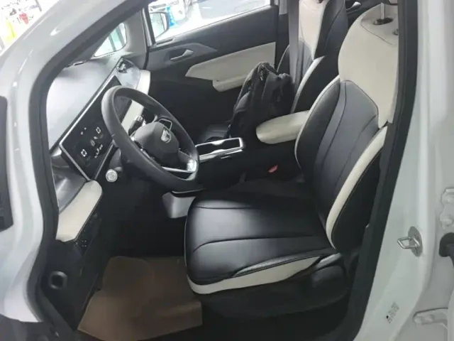 Geely Geometry E Firefly — Фото автомобиля 14
