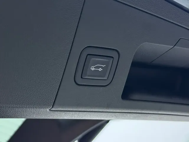 Cadillac XT5 — Фото автомобиля 17