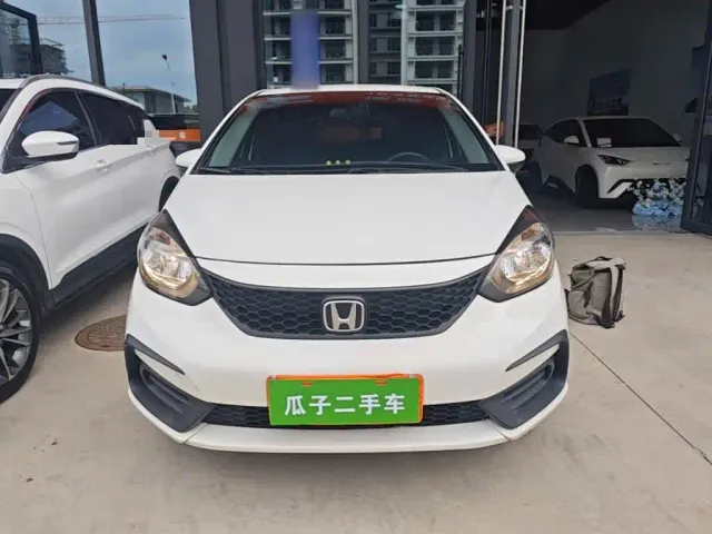 Honda Fit — Фото автомобиля 2