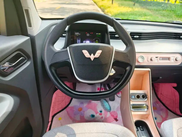 Wuling Hongguang Mini EV — Фото автомобиля 7