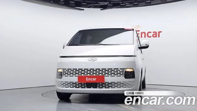 Hyundai Staria — Фото автомобиля 3