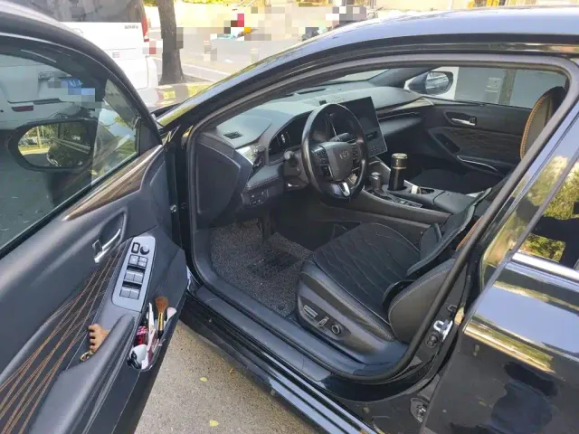 Toyota Avalon — Фото автомобиля 12