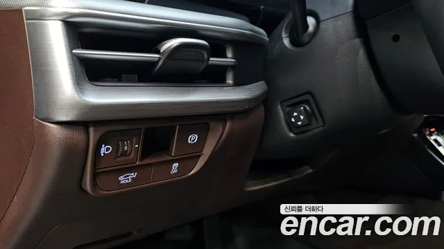 Hyundai Grandeur GN7 — Фото автомобиля 13