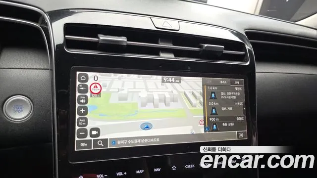 Hyundai Tucson Tucson (NX4) Бензин 1.6 турбо 2WD — Фото автомобиля 14