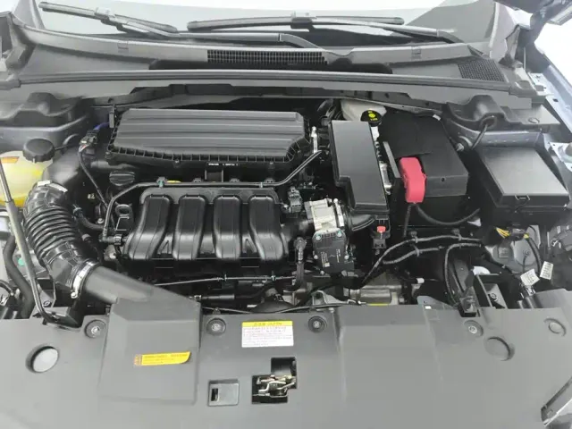 Dongfeng Yixuan — Фото автомобиля 10