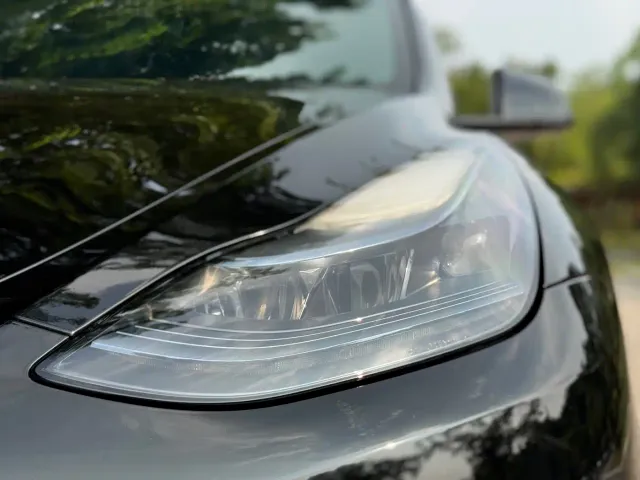 Tesla Model Y — Фото автомобиля 17