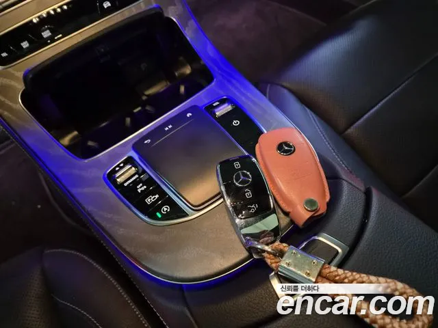 Mercedes-Benz E-Class W213 — Фото автомобиля 12