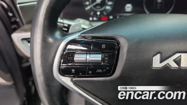 Kia K8 Hybrid — Фото автомобиля 24