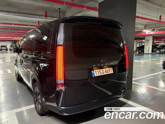 Hyundai Staria — Фото автомобиля 2