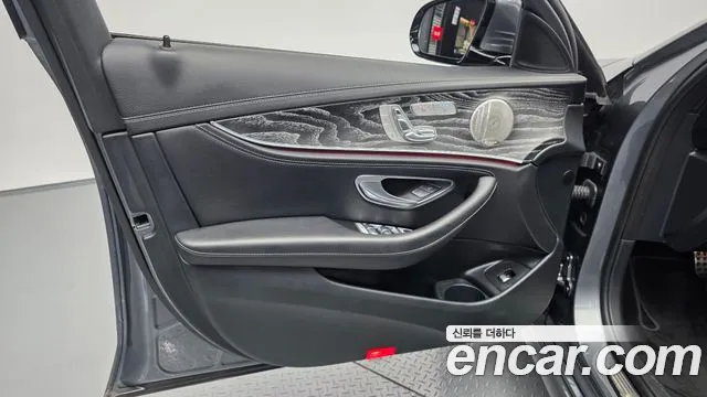 Mercedes-Benz E-Class E-класс W213 — Фото автомобиля 21