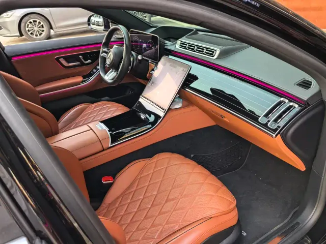 Mercedes-Benz S-Class — Фото автомобиля 6