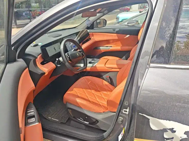 Changan CS75 Plus — Фото автомобиля 9