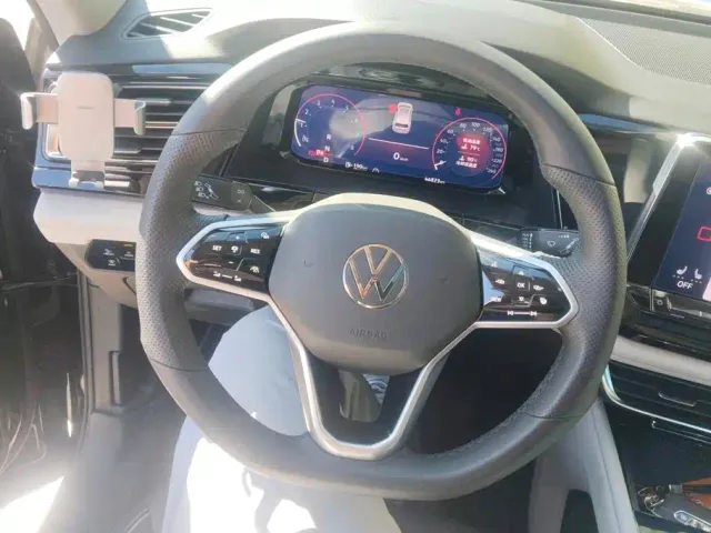 Volkswagen Teramont — Фото автомобиля 15