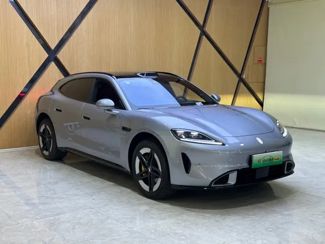 Shangjie Z7T — Фото автомобиля 3