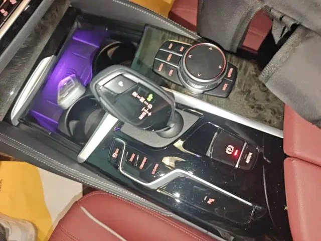 BMW 5 Series — Фото автомобиля 13
