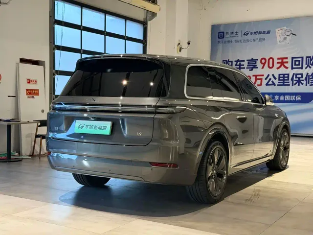 Li Auto L9 — Фото автомобиля 8