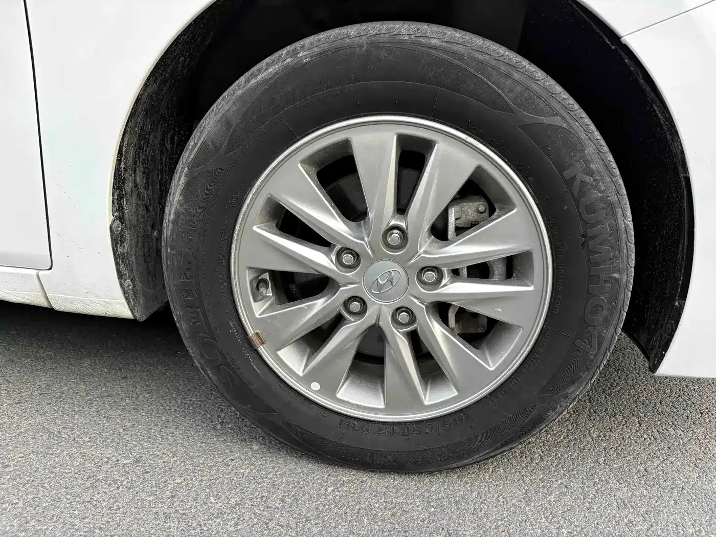 Hyundai Elantra 2020 1.6L Auto GL Pleasing Edition — Фото автомобиля 20